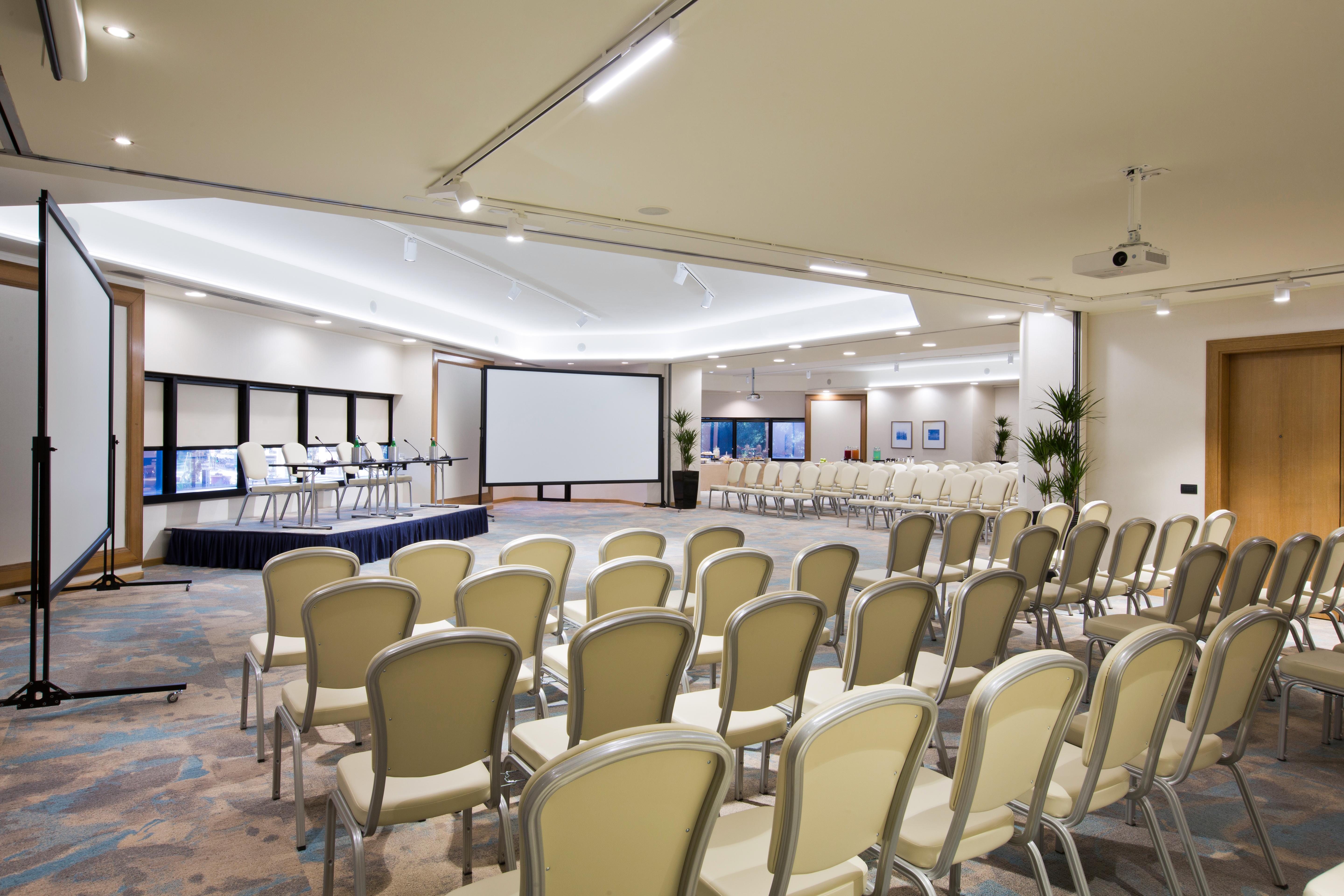 Starhotels President Genoa Exterior photo