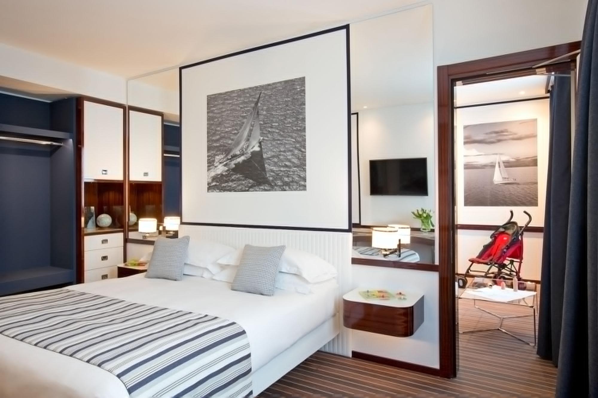 Starhotels President Genoa Exterior photo